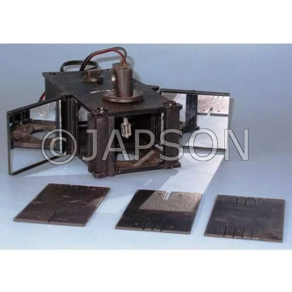 RAY BOX WITH SLITS, SUPERIOR